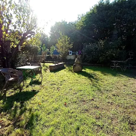 4-sided House, Sleeps 10 With Swimming Pool And Sauna Villa *